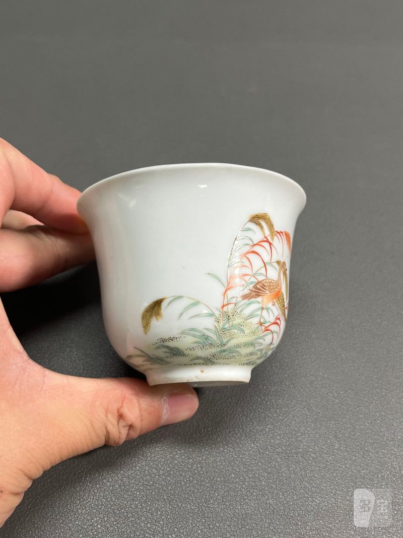 民国“居仁堂制”款粉彩芦雁图诗文杯（一对） - 图6